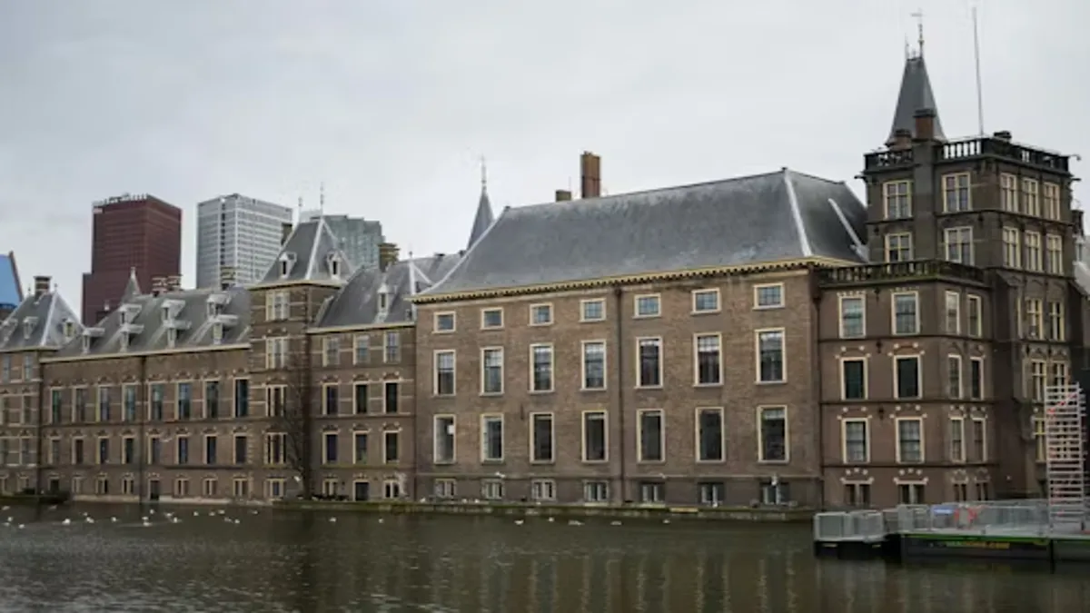 How Dark Scandals Dutch