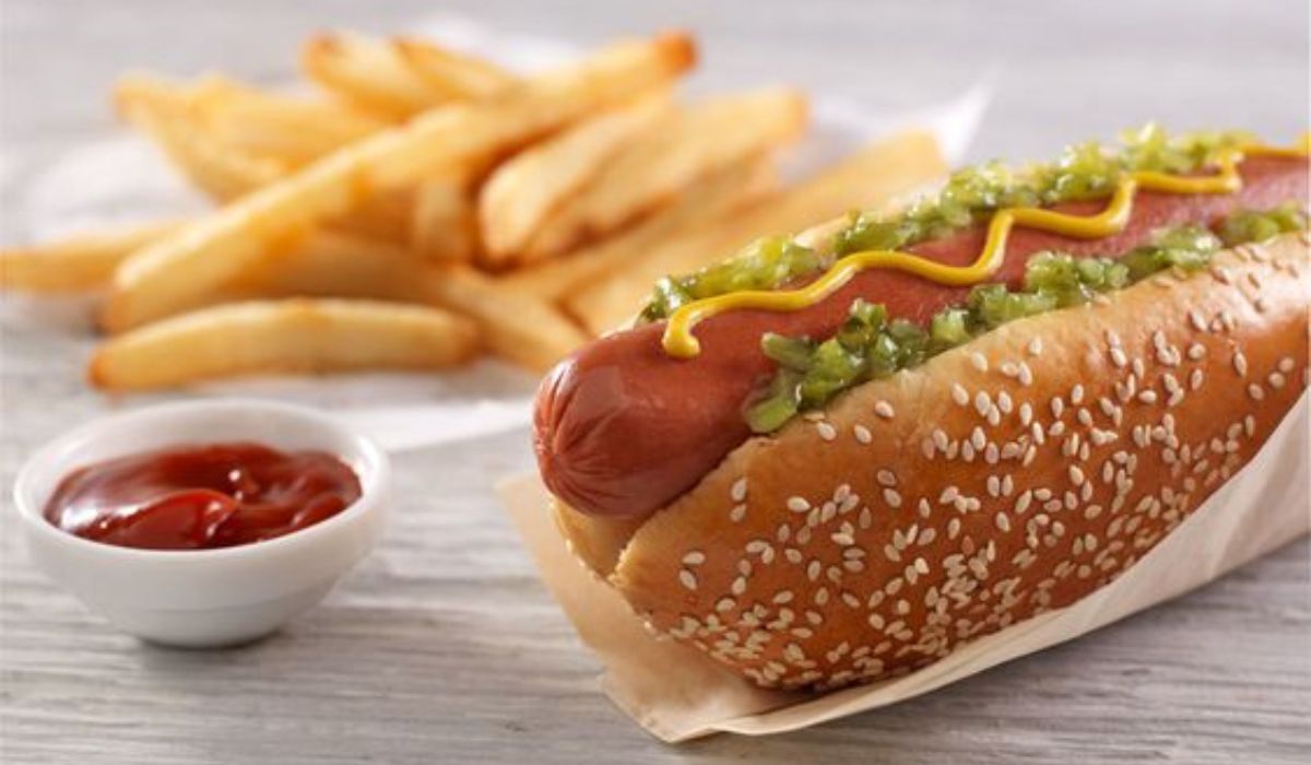 Unveiling the Nutritional Facts: How Many Calories are in a Costco Hot Dog?